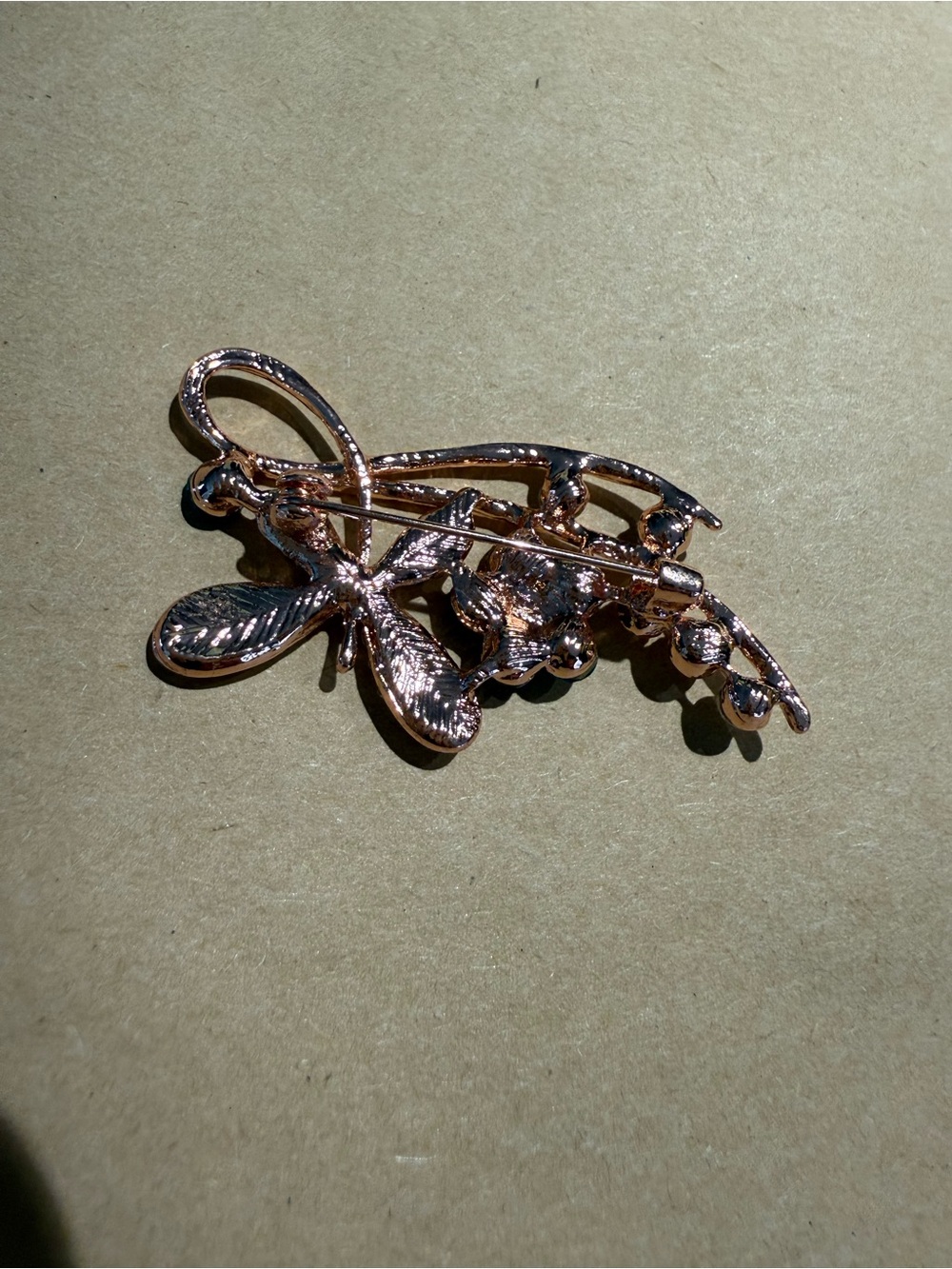 Butterfly Brooch with Blue Accents NWOT - Picture 4 of 4